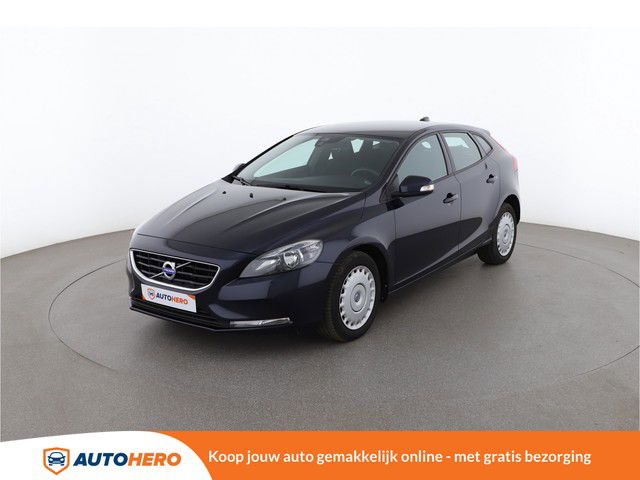 Volvo V40 2.0 T2 Base 122PK XL48433 | Navi | Airco | Cruise | Parkeersensor | Bluetooth | Spraakbediening | Start/Stop |