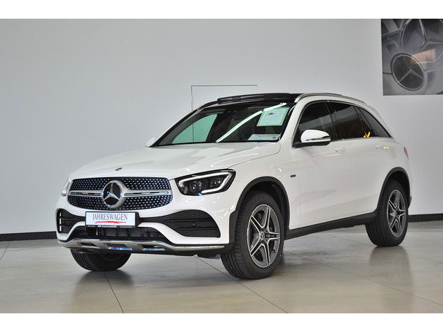 Mercedes GLC 300 e 4M HYBRID | AMG PANORAMA Trekhaak Sfeerlicht