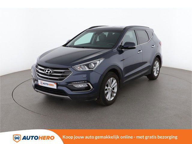 Hyundai Santa Fe 2.2 CRDi Style Blue 150PK JY70677 | Dealer Onderhouden | Cruise | Climate | Navi | Handsfree | Camera | Rijstrooksensor | Leder | Stoelverwarming | Elektrisch Verstelbare Stoel | Euro 6 |