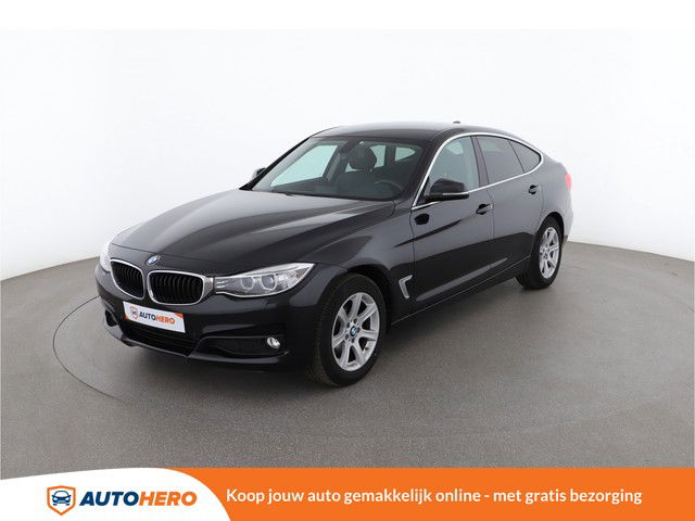 BMW 3-serie Gran Turismo 320d xDrive Advantage 190PK FW02942 | Dealer Onderhouden | Euro 6 | Navi | Climate | Cruise | Parkeersensoren | Xenon | Leder | Regensensor | Lichtmetalen Velgen |