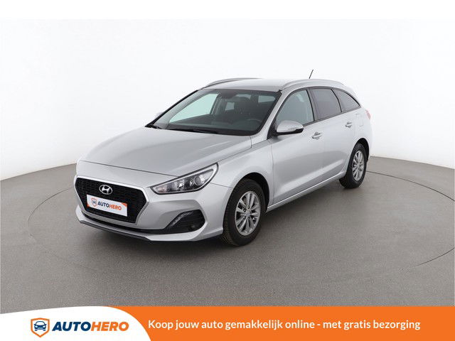 Hyundai i30 Wagon 1.4 MPI Trend 99PK UD16275 | Cruise | Parkeersensor | Airco | Rijstrooksensor | Handsfree | Dakrails | Start/Stop | Lichtmetalen Velgen |