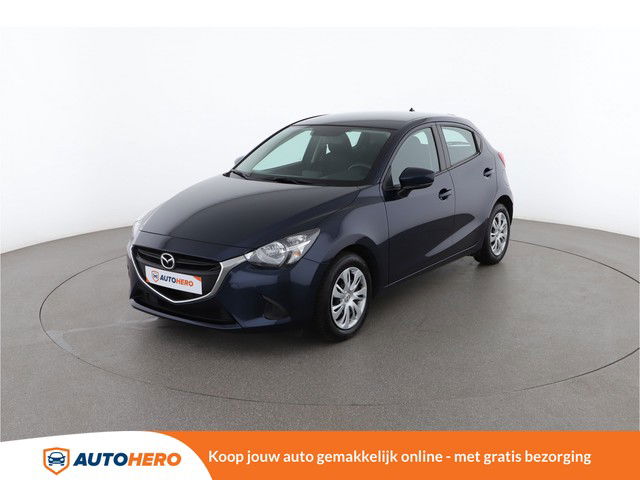 Mazda 2 1.5 SkyActiv Center-Line 90PK FG37302 | Dealer Onderhouden | Airconditioning | Cruise Control | Multifunctioneel Lederen Stuurwiel | Spraakbediening | Handsfree | Elektrische Ramen | Isofix | Start/Stop Systeem |