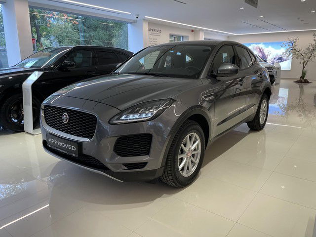 Jaguar E-Pace // Pano dak