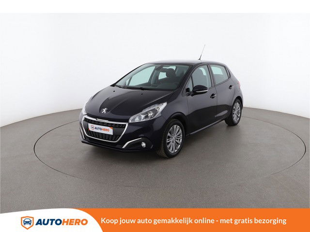 Peugeot 208 1.2 e-THP Signature 110PK YD07781 | Dealer Onderhouden | Navi | Cruise | Airconditioning | Handsfree | Bluetooth | Parkeersensoren Achter | Start/Stop | Licht- En Regensensor | LED Dagrijverlichting |