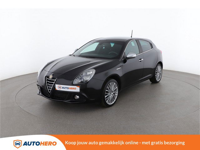 Alfa Romeo Giulietta 1.4 Turbo Turismo 170PK KE23564 | Cruise Control | Parkeersensor Achter | Climate | Handsfree | DNA Driving Mode | Lichtmetalen Velgen |