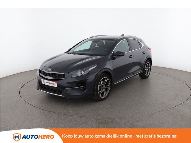 Kia Xceed 1.6 CRDi Launch Edition 136PK KM95629 | Navi | Adaptive Cruise | Climate | Handsfree | Bluetooth | LED | EURO 6 | Half Leder | Camera | Licht- En Regensensor | Rijstrooksensor | Parkeersensoren Achter |