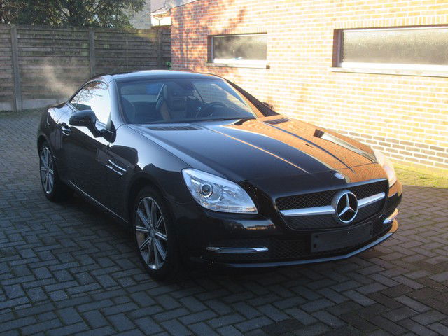 Mercedes SLK 200 AUTOMATIC LEDER PANO
