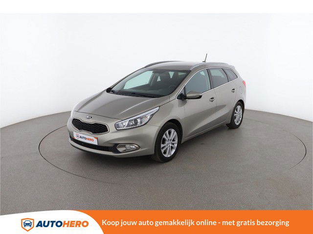 Kia Ceed Sportswagon 1.4 CVVT 100PK MU65503 | Climate | Cruise | Achteruitrijcamera | Trekhaak | Parkeersensoren | Rijstrooksensor | Navigatie | Lichtsensor | Bluetooth | Lichtmetalen Velgen |