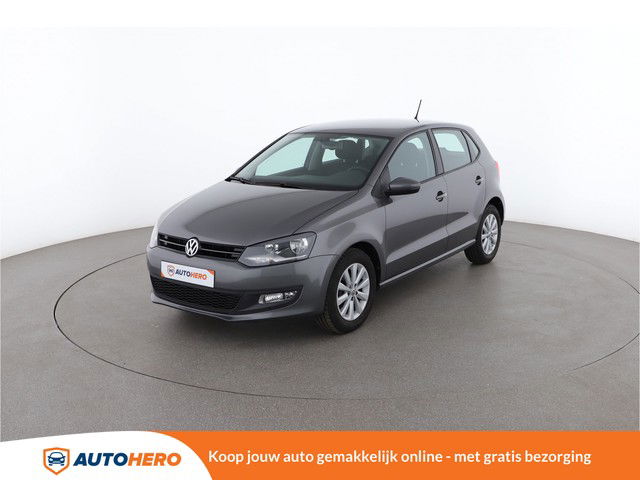 Volkswagen Polo 1.2 Comfortline 70PK LC04421 | Dealer Onderhouden | Climate | Cruise | Regensensor | Bandenspanningscontrolesysteem | Parkeersenoren Achter | Lichtmetalen Velgen | Isofix |