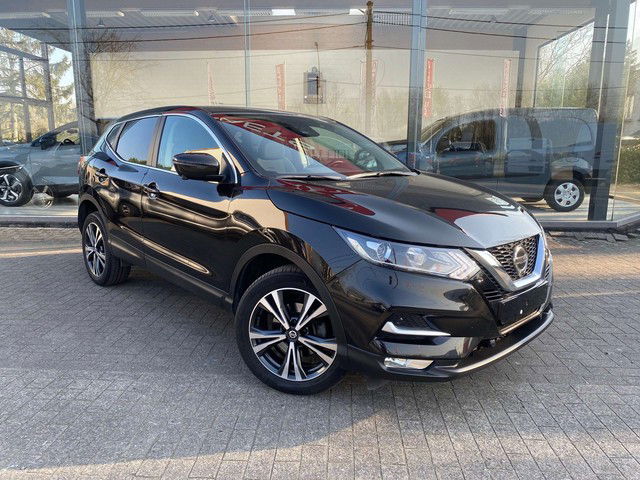 Nissan Qashqai 1.3 DIG-T N-Connecta 1 JAAR GARANTIE