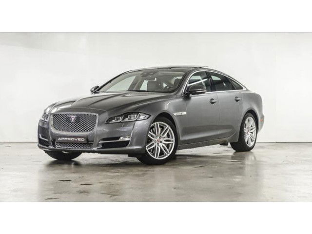 Jaguar XJ **2YEARS WARRANTY**
