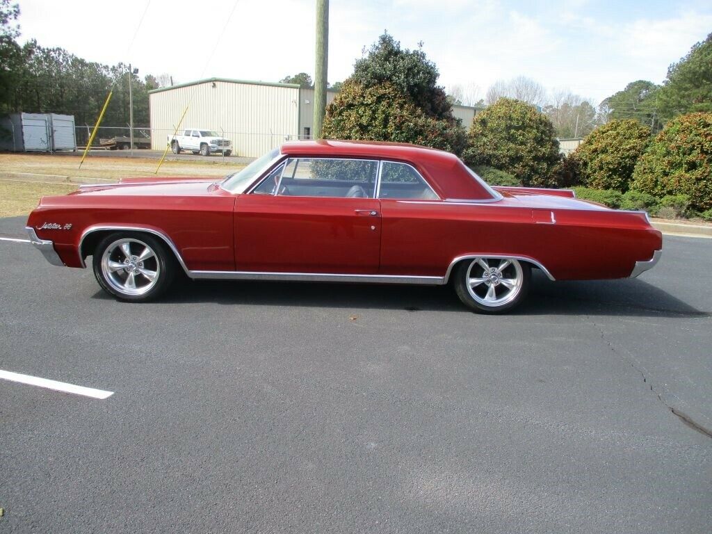 Oldsmobile Eighty-Eight
