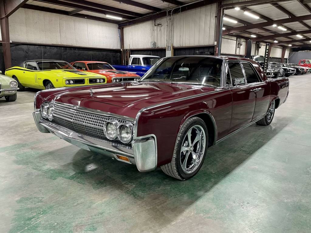 Lincoln Continental