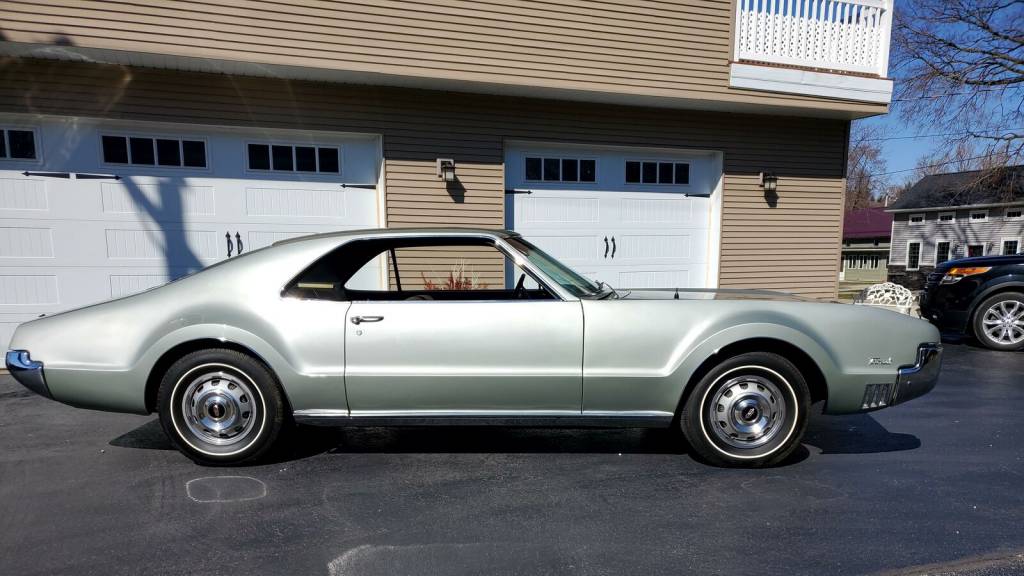 Oldsmobile Toronado
