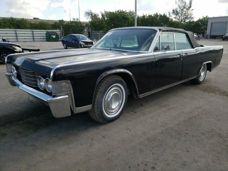 Lincoln Continental