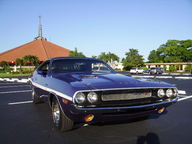 Dodge Challenger