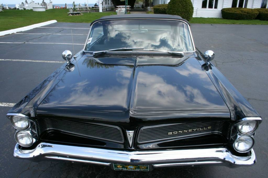 Pontiac Bonneville