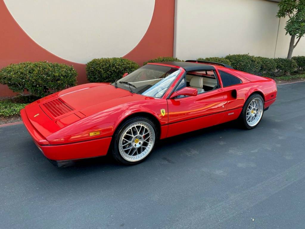 Ferrari 328