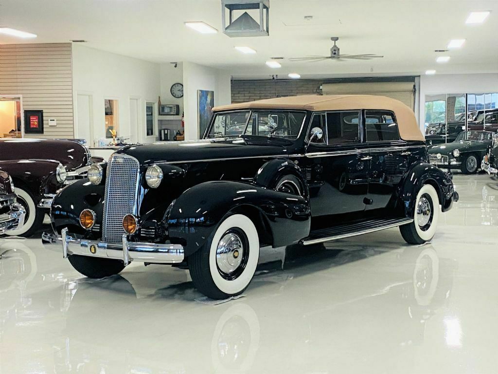 Cadillac Series 85 V12