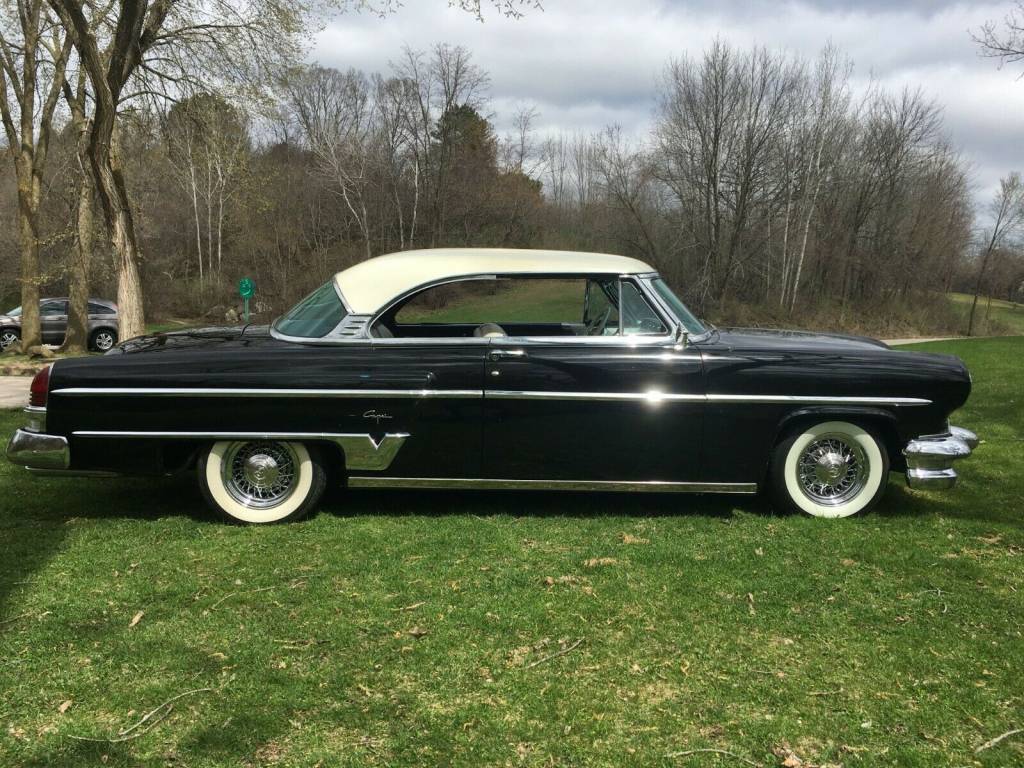 Lincoln Capri