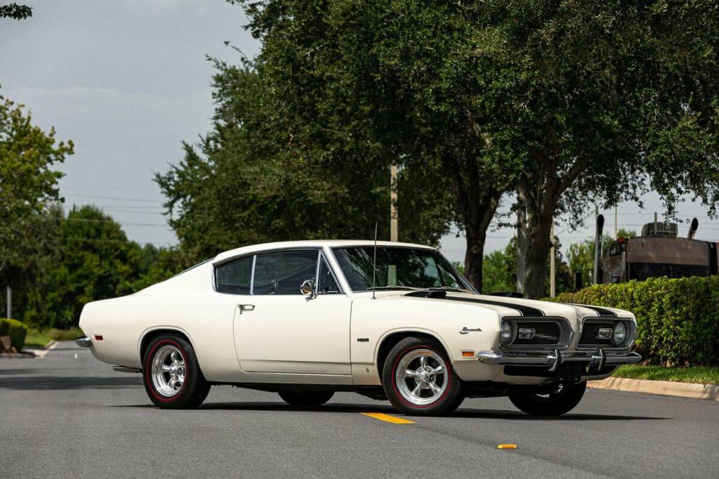 Plymouth Barracuda
