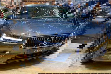 Volvo V60 Recharge Inscription T6 Plug-in Hybrid 34...