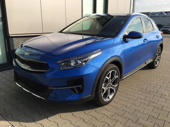 Kia Xceed "Silver" (2) 1.4 T-GDI 140PS, LED-Schei...