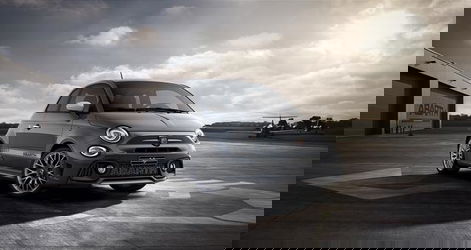 Abarth 595 1,4 T-Jet Uconnect Navigation, DAB, Apple...