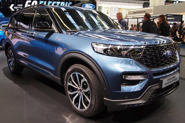 Ford Explorer ST-Line 3.0 EcoBoost Plug-In-Hybrid ...
