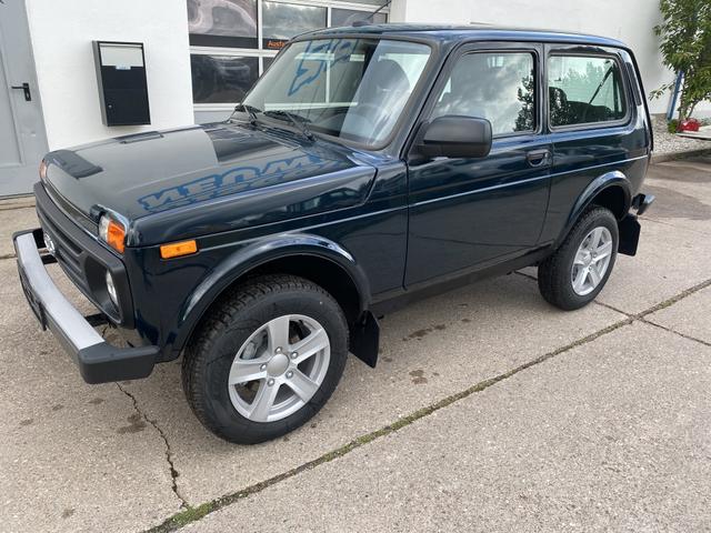 Lada Niva Luxe 4x4 Klima Alu Konserviert SHZ 61 kW...