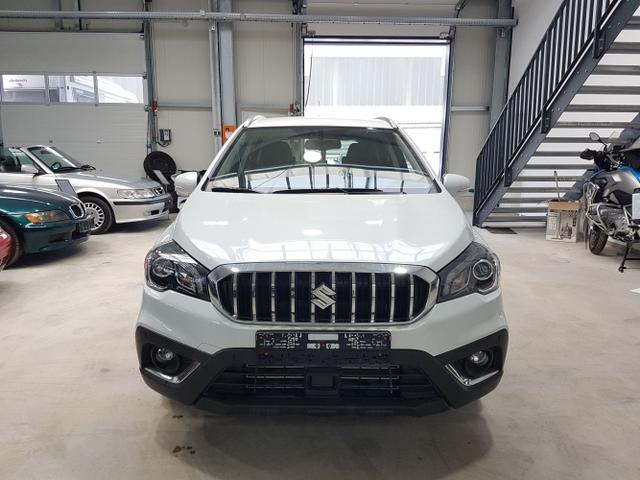 Suzuki SX4 Comfort Plus 1.4 BJet Hybrid 4WD Automati...