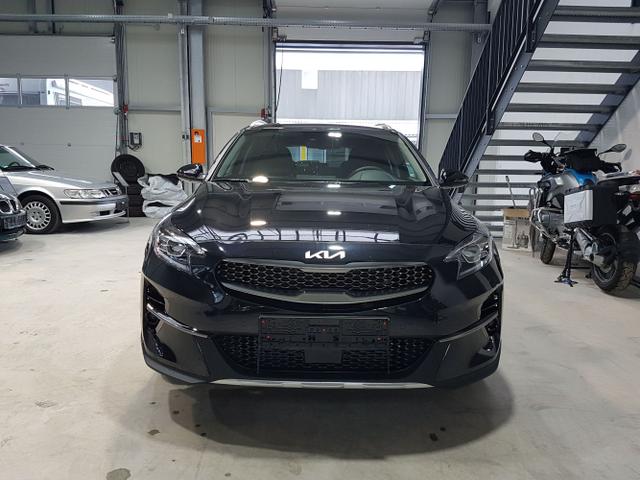 Kia Xceed 1,5 T-GDI 160 Upg Navi Kam 18 Zoll ACC ...