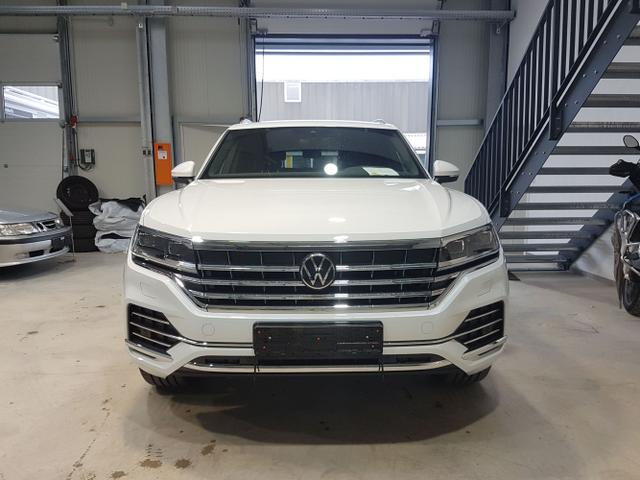 Volkswagen Touareg 3.0 V6 TDI Elegance NAVI Kamera PDC P...