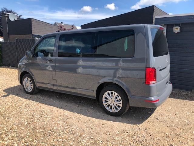 Volkswagen Multivan 6.1 2.0 TDI DSG 4M SHZ ALU PDC/CAM D...