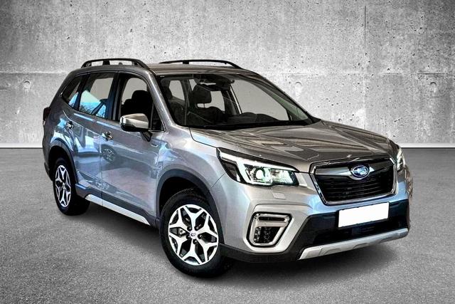 Subaru Forester Base 2.0 e-Boxer 150PS/110kW Lineart...