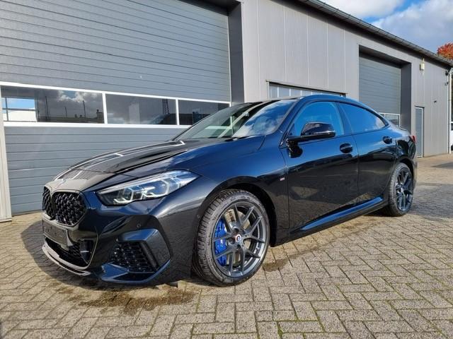 BMW M2 35i xDrive Gran Coupé M Performance Pake...