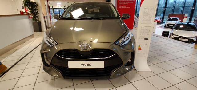 Toyota Yaris Active Technology 1.5 VVT-iE 125PS/92kW...