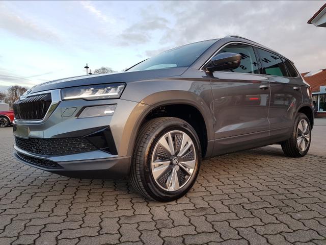 Skoda Karoq Style Facelift 2.0 TDI / Traveller Basi...