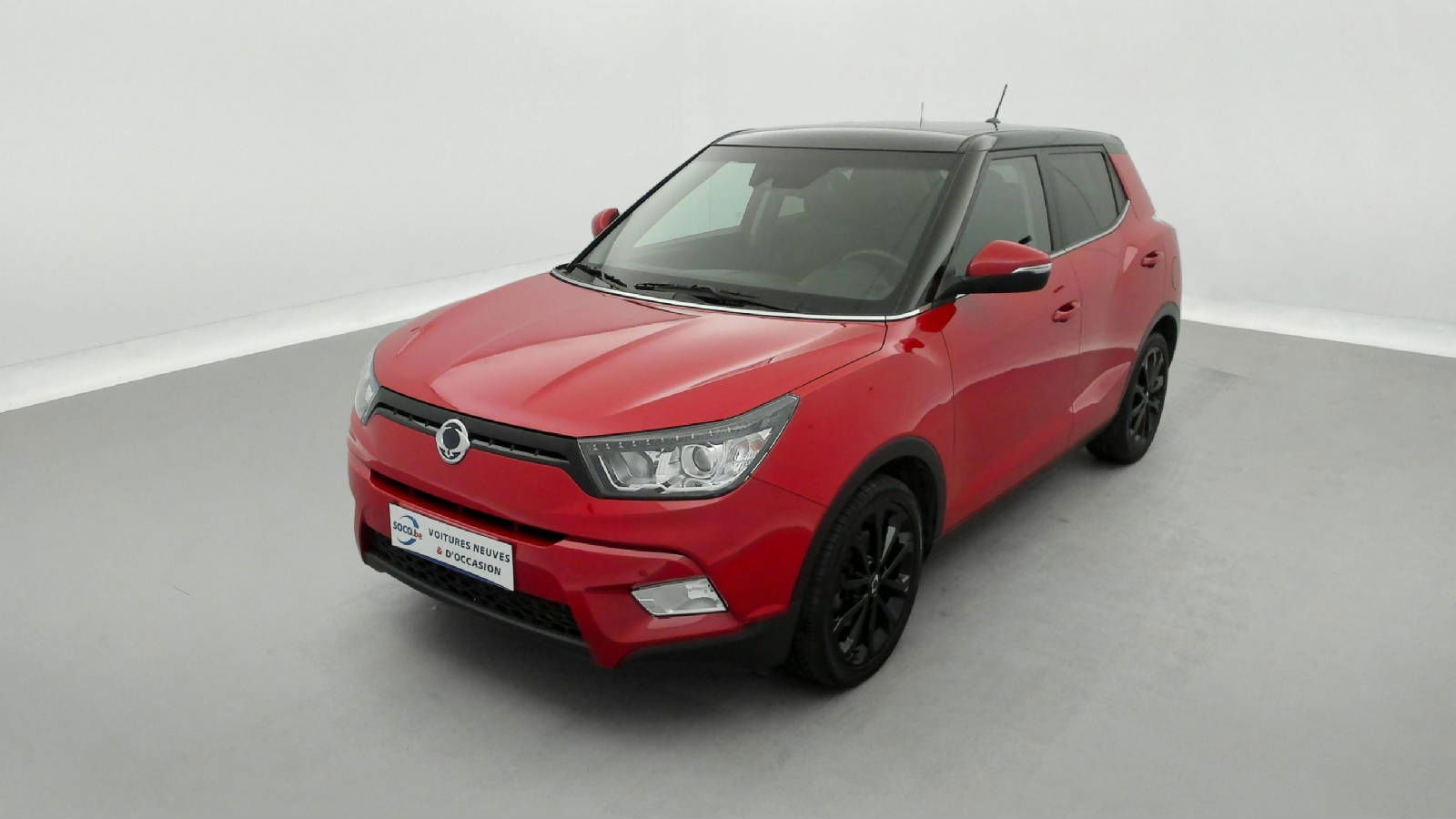 SsangYong Tivoli 1.6i e-XGi 2WD Sapphire NAVI