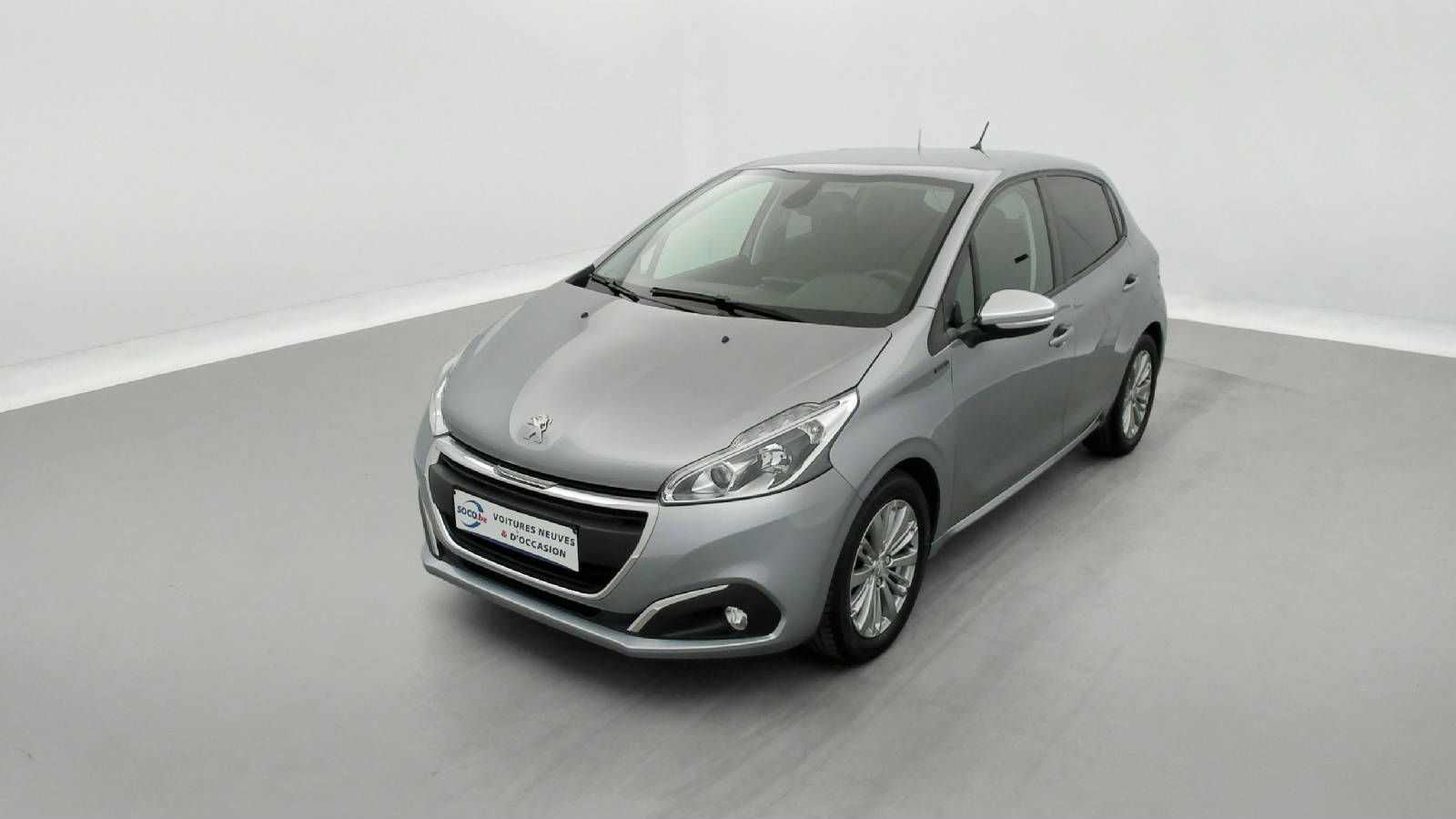 Peugeot 208 1.2 PureTech 82cv Signature MIRRORLINK / CAMERA / JA 16"