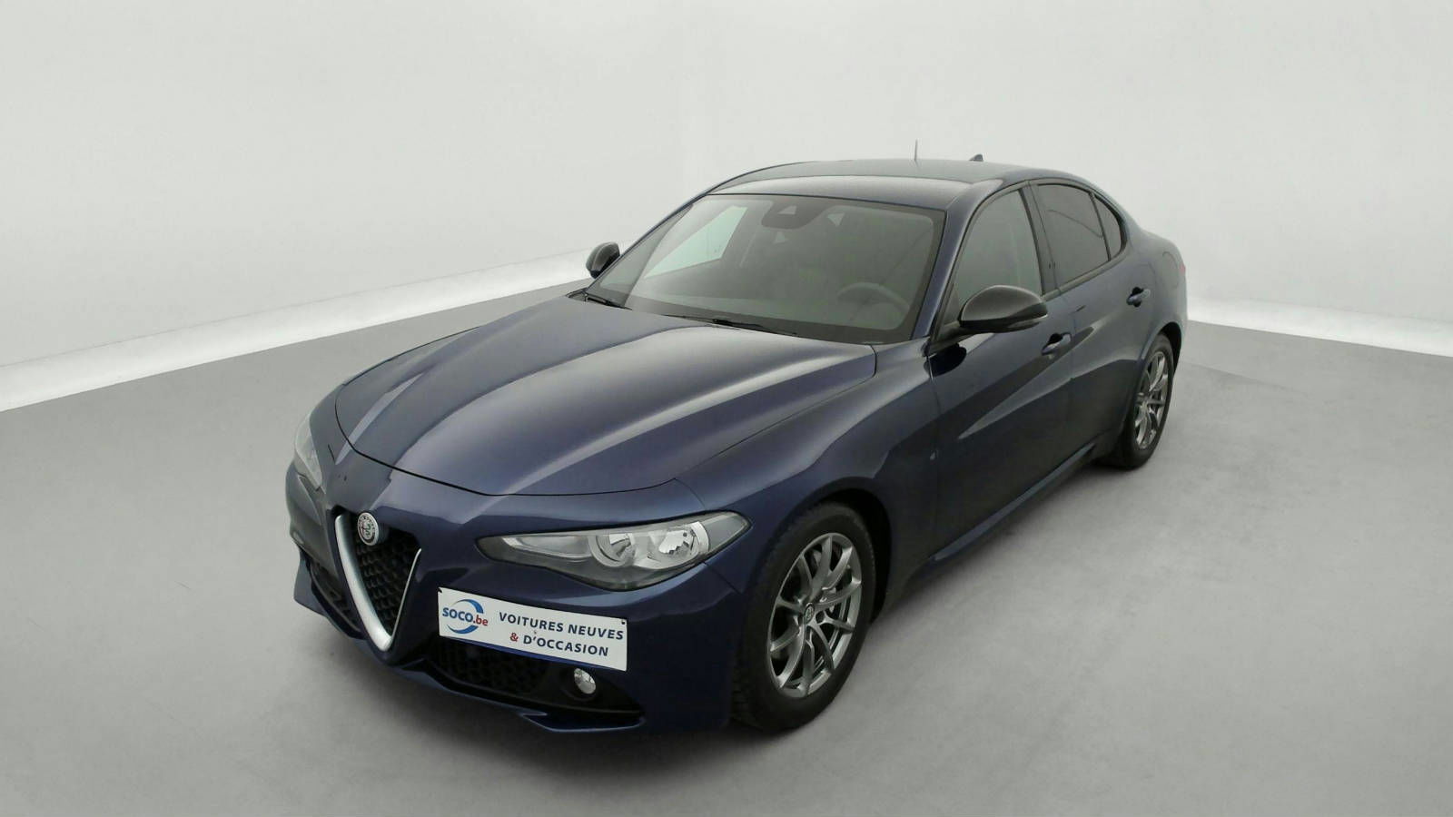 Alfa Romeo Giulia 2.2 MJET 136 AUTOM. *NAVI/CUIR/PDC AV ARR/JA*