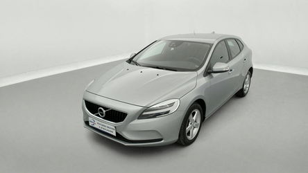 Volvo V40 2.0 D2 Momentum NAVI/FULL LED/JA16/PDC AV AR