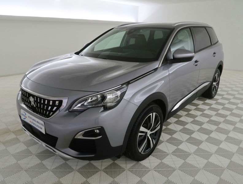 Peugeot 5008 1.5 BlueHDi 130cv Allure 7pl. NAVI / PDC AV+AR / JA 18"