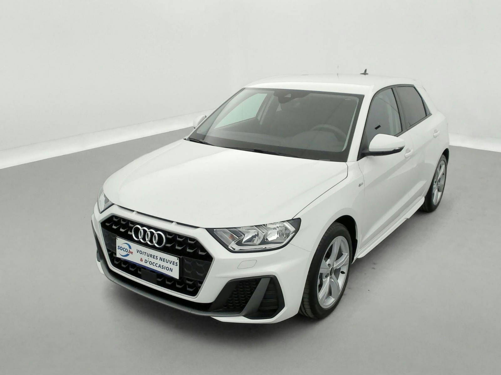 Audi A1 25 TFSI 95cv S-Line MMI / DAB / JA 17"