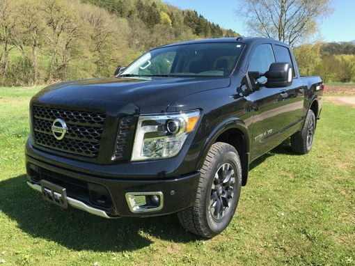 Nissan Other 5.6 V8 Crew Cab Pro-4X Auto.