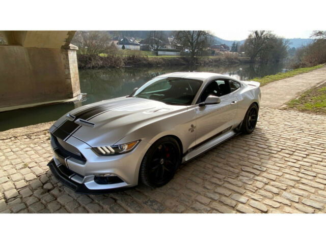 Ford Mustang Shelby Super Snake