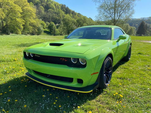 Dodge Challenger R/T Scat Pack Widebody