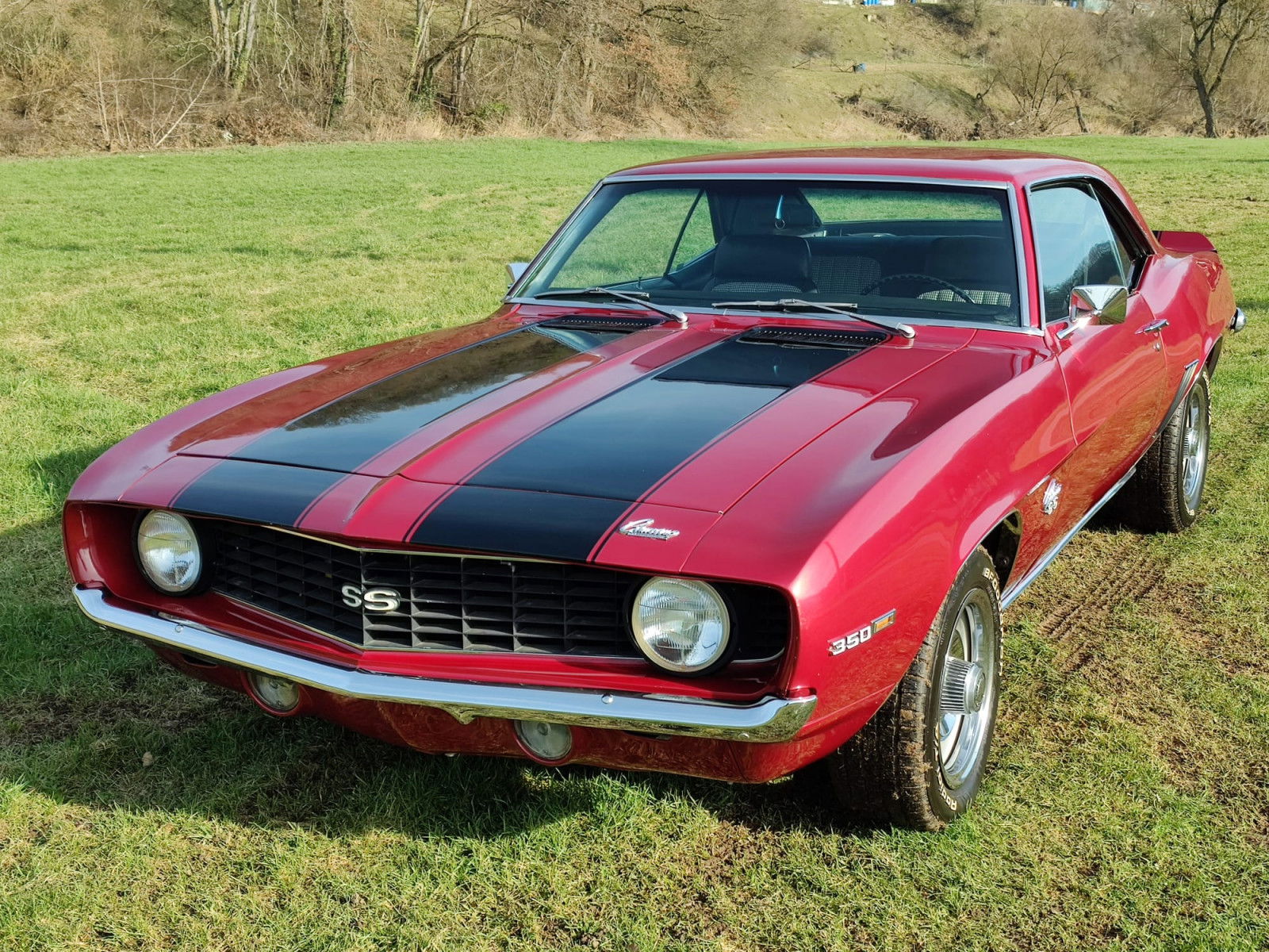 Chevrolet Camaro Super Sport SS clone