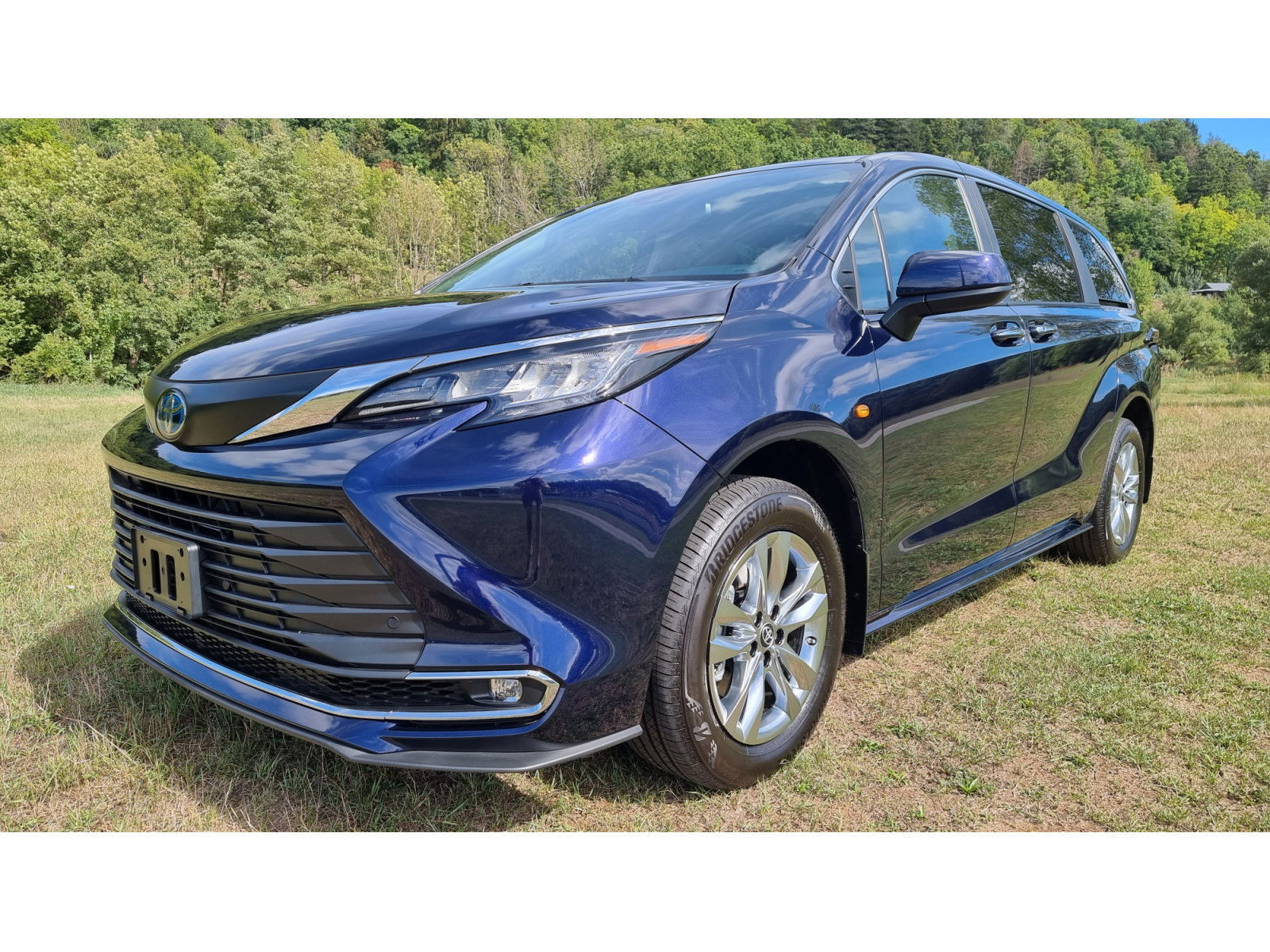 Toyota Autre XLE Hybrid