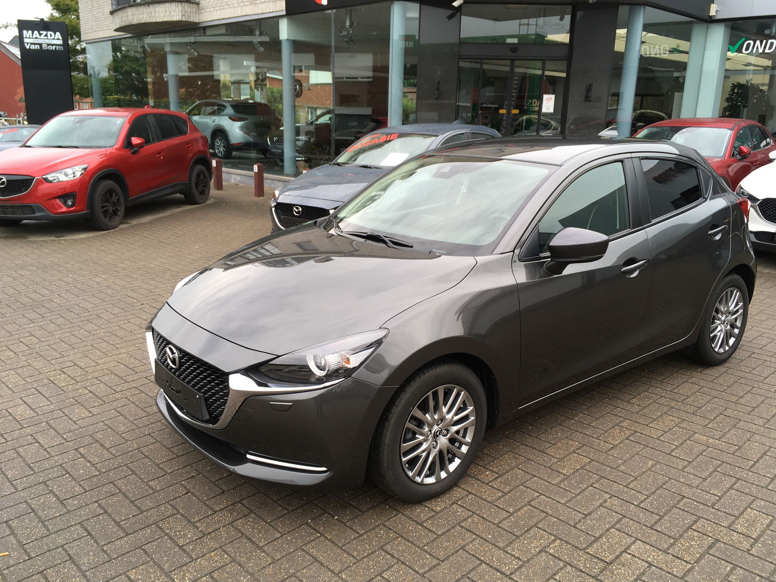 Mazda 2 OKINAMI automaat